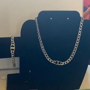 Timeless Silver Curb Link Necklace and bracelet